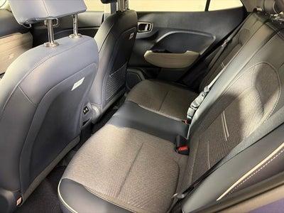 2026 Hyundai VENUE SEL W/Two-Tone Roof