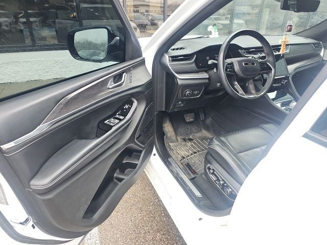 2022 Jeep Grand Cherokee L Overland