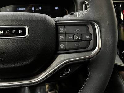 2024 Jeep Wagoneer Series II Carbide