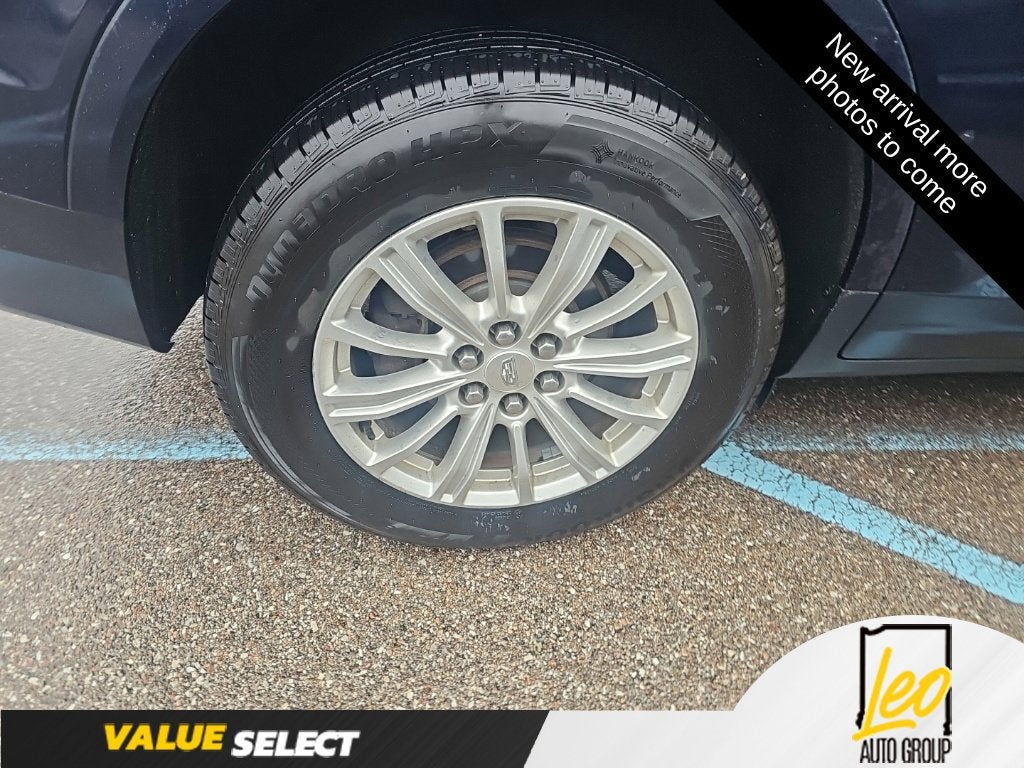 2017 Cadillac XT5 Base