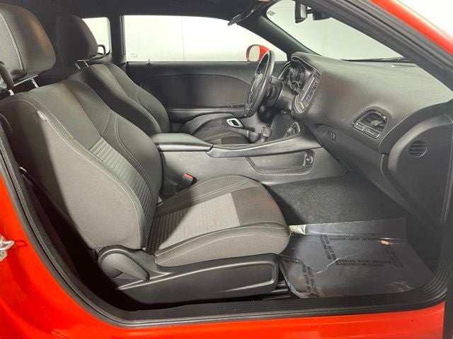 2022 Dodge Challenger SXT