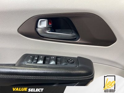 2021 Chrysler Voyager LXI