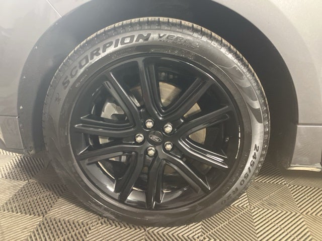 2022 Ford Edge ST Line