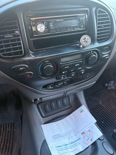 2006 Toyota Sequoia SR5