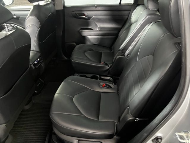 2020 Toyota Highlander Hybrid XLE