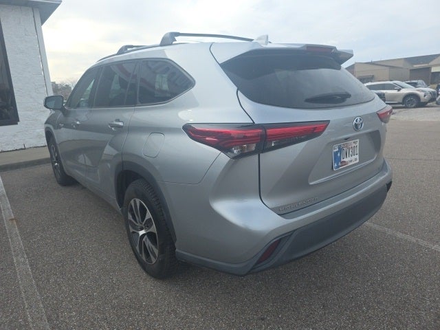 2020 Toyota Highlander Hybrid XLE