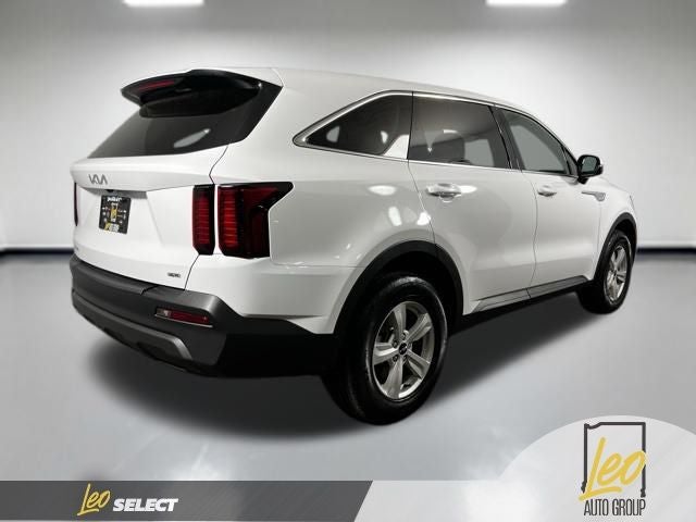 2023 Kia Sorento LX
