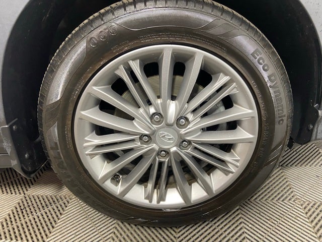 2021 Hyundai KONA SEL